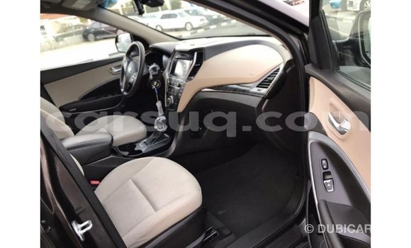 Acheter Import Voiture Hyundai Santa Fe Noir à Import - Dubai, Barh el Gazel Acheter Import Voiture Hyundai Santa Fe Noir à Import - Dubai, Barh el Gazel