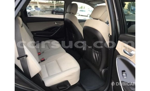 Acheter Import Voiture Hyundai Santa Fe Noir à Import - Dubai, Barh el Gazel Acheter Import Voiture Hyundai Santa Fe Noir à Import - Dubai, Barh el Gazel