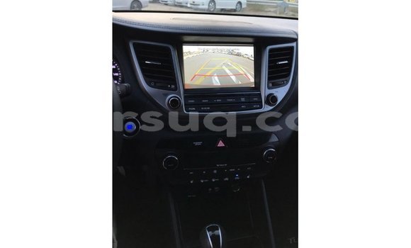 Buy Import Hyundai Tucson Red Car in Import - Dubai in Barh el Gazel Buy Import Hyundai Tucson Red Car in Import - Dubai in Barh el Gazel