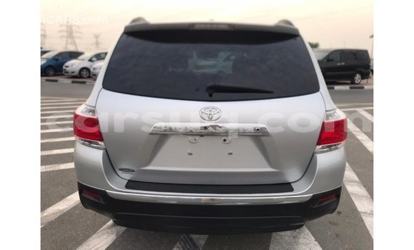 Buy Import Toyota Highlander Other Car in Import - Dubai in Barh el Gazel Buy Import Toyota Highlander Other Car in Import - Dubai in Barh el Gazel