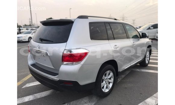 Buy Import Toyota Highlander Other Car in Import - Dubai in Barh el Gazel Buy Import Toyota Highlander Other Car in Import - Dubai in Barh el Gazel