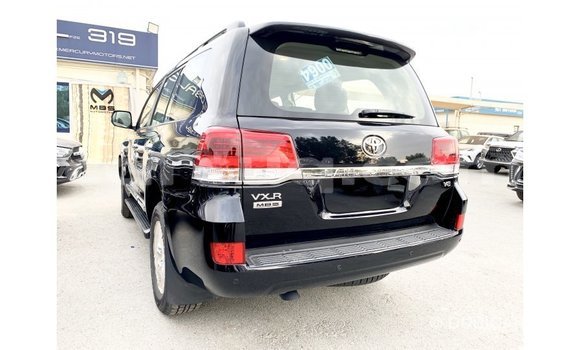 Buy Import Toyota Land Cruiser Black Car in Import - Dubai in Barh el Gazel Buy Import Toyota Land Cruiser Black Car in Import - Dubai in Barh el Gazel