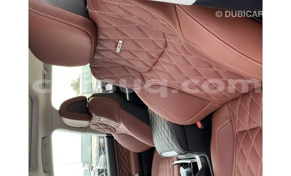 Buy Import Toyota Land Cruiser Black Car in Import - Dubai in Barh el Gazel Buy Import Toyota Land Cruiser Black Car in Import - Dubai in Barh el Gazel