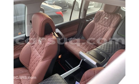 Buy Import Toyota Land Cruiser Black Car in Import - Dubai in Barh el Gazel Buy Import Toyota Land Cruiser Black Car in Import - Dubai in Barh el Gazel