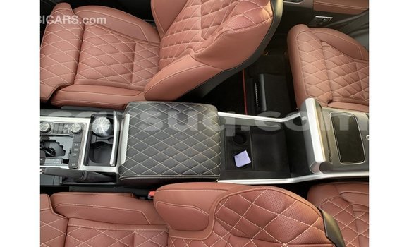 Buy Import Toyota Land Cruiser Black Car in Import - Dubai in Barh el Gazel Buy Import Toyota Land Cruiser Black Car in Import - Dubai in Barh el Gazel