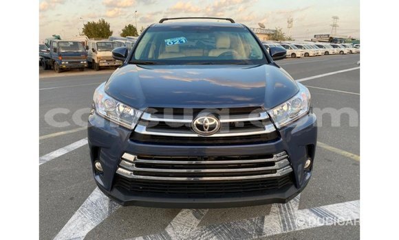 Buy Import Toyota Highlander Blue Car in Import - Dubai in Barh el Gazel Buy Import Toyota Highlander Blue Car in Import - Dubai in Barh el Gazel