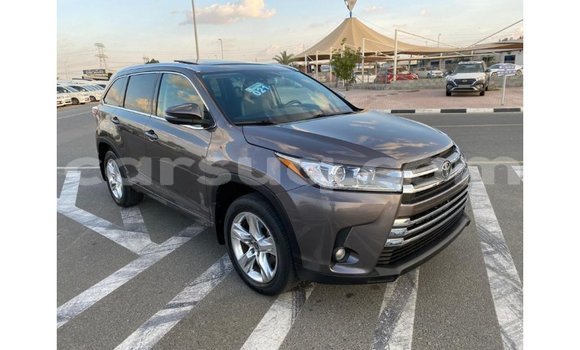 Acheter Import Voiture Toyota Highlander Autre à Import - Dubai, Barh el Gazel Acheter Import Voiture Toyota Highlander Autre à Import - Dubai, Barh el Gazel