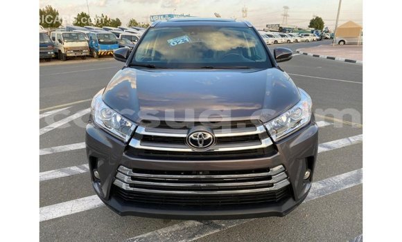 Acheter Import Voiture Toyota Highlander Autre à Import - Dubai, Barh el Gazel Acheter Import Voiture Toyota Highlander Autre à Import - Dubai, Barh el Gazel