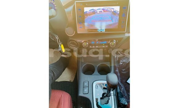 Acheter Import Voiture Toyota Hilux Blanc à Import - Dubai, Barh el Gazel Acheter Import Voiture Toyota Hilux Blanc à Import - Dubai, Barh el Gazel