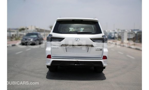 Buy Import Lexus LX White Car in Import - Dubai in Barh el Gazel Buy Import Lexus LX White Car in Import - Dubai in Barh el Gazel
