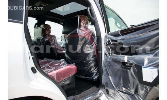 Buy Import Lexus LX White Car in Import - Dubai in Barh el Gazel Buy Import Lexus LX White Car in Import - Dubai in Barh el Gazel