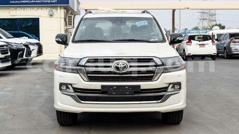 Big with watermark toyota land cruiser barh el gazel import dubai 1708