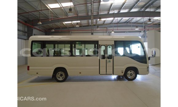 Buy Import Abarth 595 White Car in Import - Dubai in Barh el Gazel Buy Import Abarth 595 White Car in Import - Dubai in Barh el Gazel