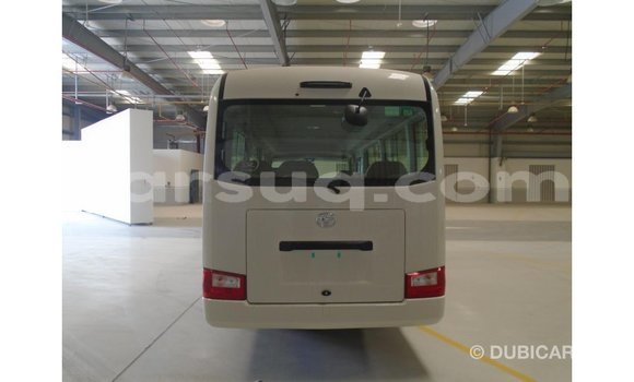 Buy Import Abarth 595 White Car in Import - Dubai in Barh el Gazel Buy Import Abarth 595 White Car in Import - Dubai in Barh el Gazel