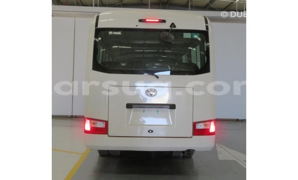 Acheter Import Voiture Toyota Coaster Blanc à Import - Dubai, Barh el Gazel Acheter Import Voiture Toyota Coaster Blanc à Import - Dubai, Barh el Gazel