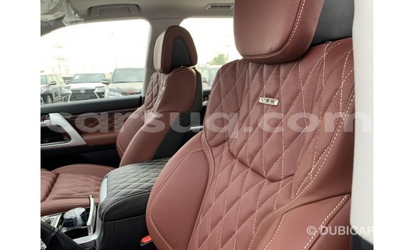 Buy Import Toyota Land Cruiser Black Car in Import - Dubai in Barh el Gazel Buy Import Toyota Land Cruiser Black Car in Import - Dubai in Barh el Gazel