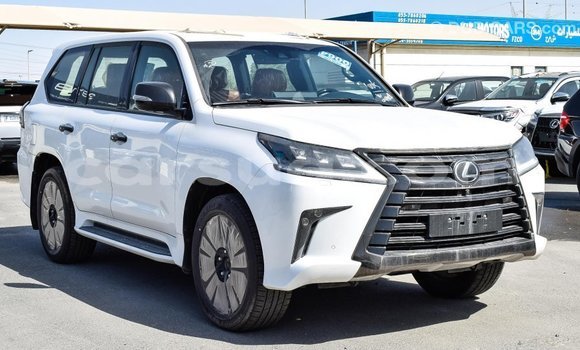 Acheter Import Voiture Lexus LX Blanc à Import - Dubai, Barh el Gazel Acheter Import Voiture Lexus LX Blanc à Import - Dubai, Barh el Gazel