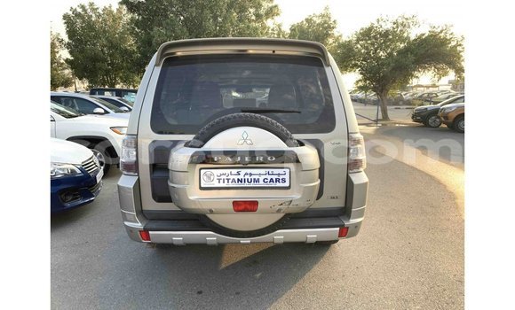 Acheter Import Voiture Mitsubishi Pajero Autre à Import - Dubai, Barh el Gazel Acheter Import Voiture Mitsubishi Pajero Autre à Import - Dubai, Barh el Gazel