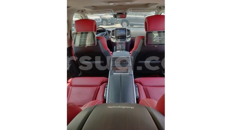 Big with watermark toyota land cruiser barh el gazel import dubai 1728