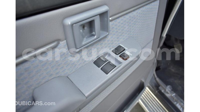 Big with watermark toyota land cruiser barh el gazel import dubai 1743