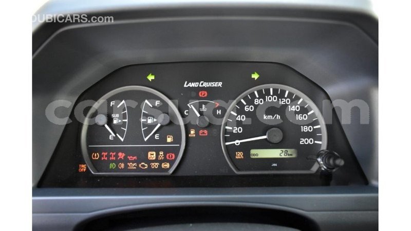 Big with watermark toyota land cruiser barh el gazel import dubai 1743