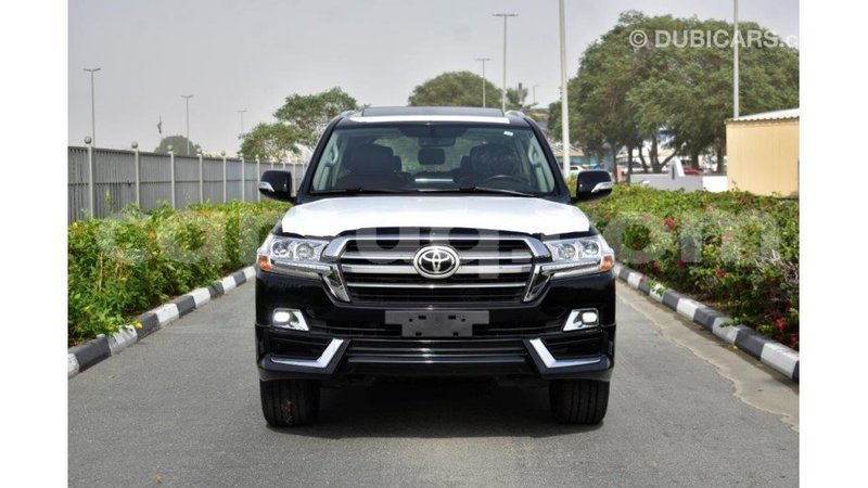 Big with watermark toyota land cruiser barh el gazel import dubai 1749
