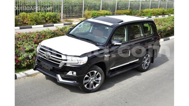 Big with watermark toyota land cruiser barh el gazel import dubai 1749