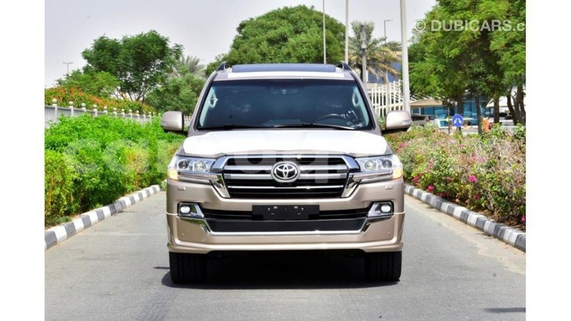 Big with watermark toyota land cruiser barh el gazel import dubai 1751
