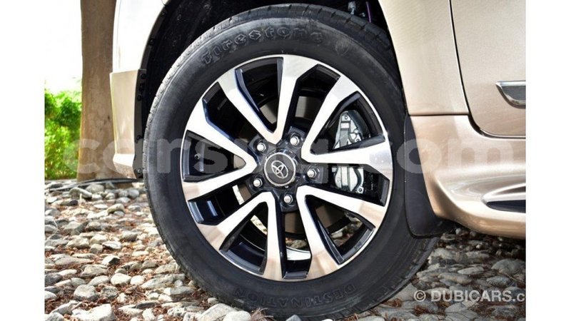 Big with watermark toyota land cruiser barh el gazel import dubai 1751