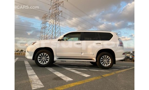 Acheter Import Voiture Lexus GX Blanc à Import - Dubai, Barh el Gazel Acheter Import Voiture Lexus GX Blanc à Import - Dubai, Barh el Gazel