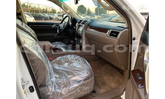 Acheter Import Voiture Lexus GX Blanc à Import - Dubai, Barh el Gazel Acheter Import Voiture Lexus GX Blanc à Import - Dubai, Barh el Gazel