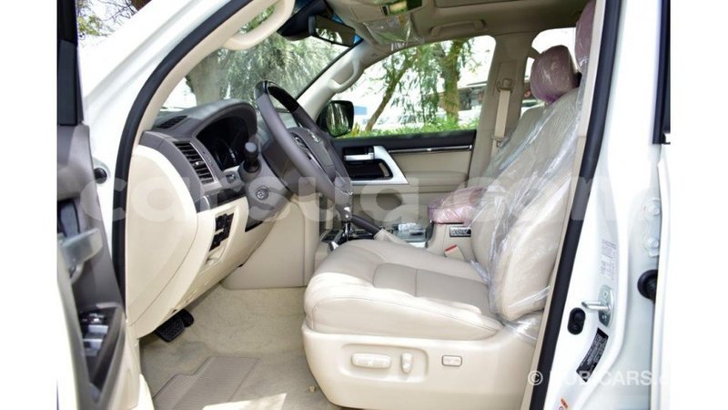 Big with watermark toyota land cruiser barh el gazel import dubai 1755