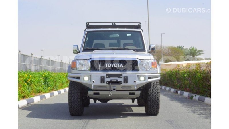 Big with watermark toyota land cruiser barh el gazel import dubai 1762