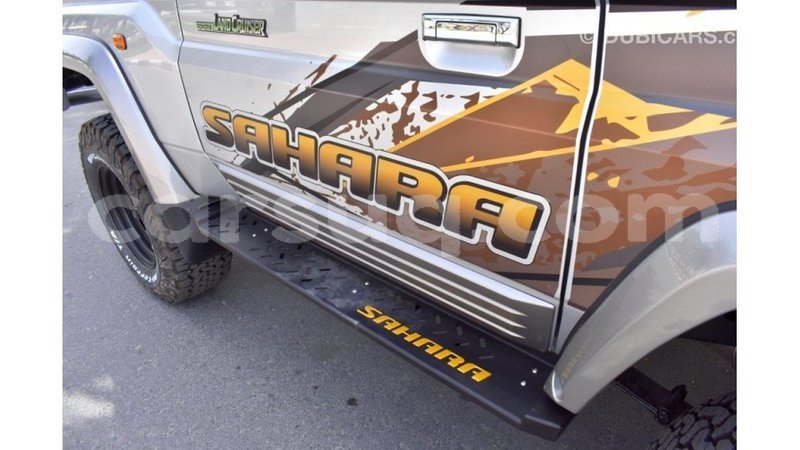Big with watermark toyota land cruiser barh el gazel import dubai 1762