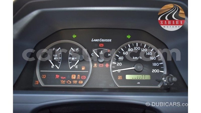 Big with watermark toyota land cruiser barh el gazel import dubai 1767