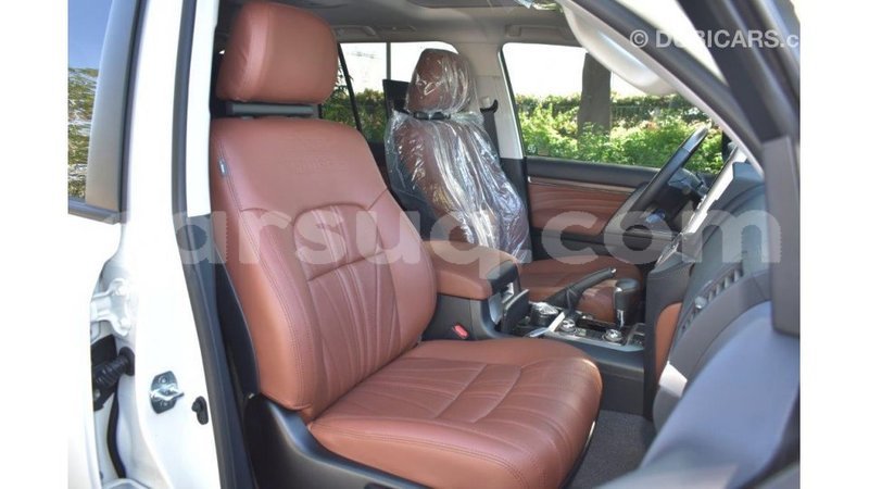 Big with watermark toyota land cruiser barh el gazel import dubai 1773