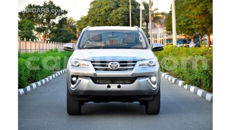 Big with watermark toyota fortuner barh el gazel import dubai 1775