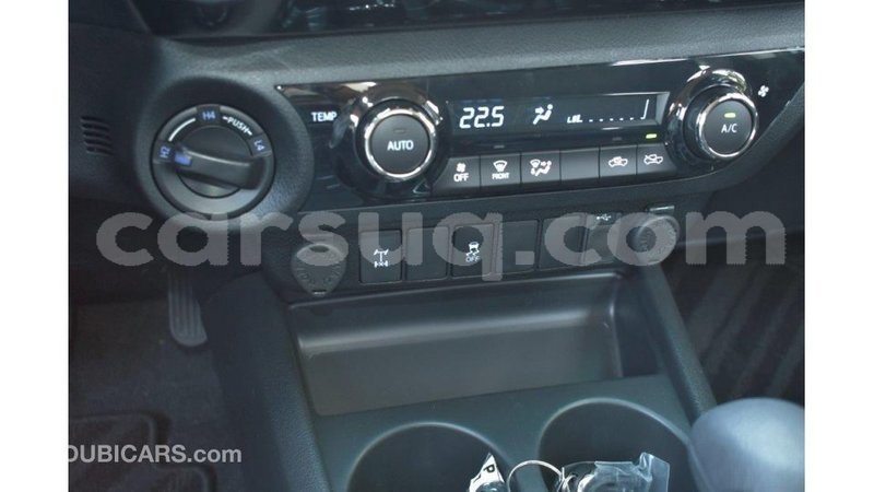 Big with watermark toyota hilux barh el gazel import dubai 1784