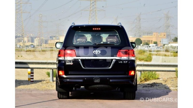 Big with watermark toyota land cruiser barh el gazel import dubai 1786