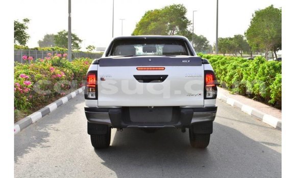 Buy Import Toyota Hilux White Car in Import - Dubai in Barh el Gazel Buy Import Toyota Hilux White Car in Import - Dubai in Barh el Gazel