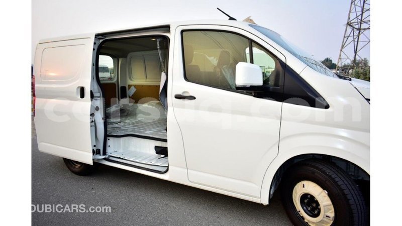 Big with watermark toyota hiace barh el gazel import dubai 1793
