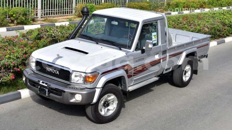 Big with watermark toyota land cruiser barh el gazel import dubai 1794