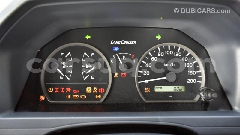 Big with watermark toyota land cruiser barh el gazel import dubai 1794