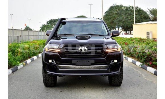 Buy Import Toyota Land Cruiser Black Car in Import - Dubai in Barh el Gazel Buy Import Toyota Land Cruiser Black Car in Import - Dubai in Barh el Gazel