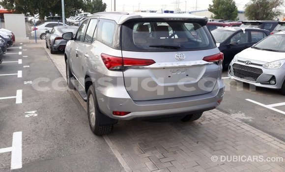 Acheter Import Voiture Toyota Fortuner Autre à Import - Dubai, Barh el Gazel Acheter Import Voiture Toyota Fortuner Autre à Import - Dubai, Barh el Gazel