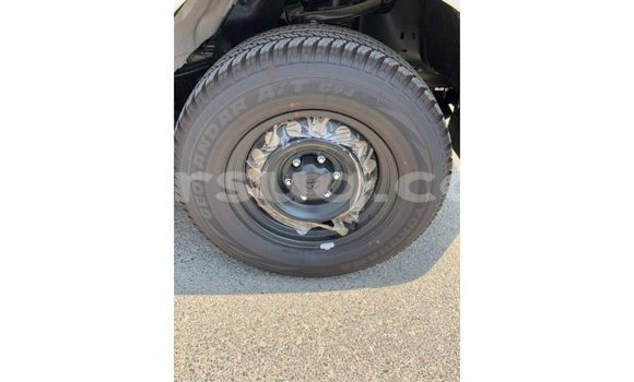 Buy Import Toyota Hilux White Car in Import - Dubai in Barh el Gazel Buy Import Toyota Hilux White Car in Import - Dubai in Barh el Gazel