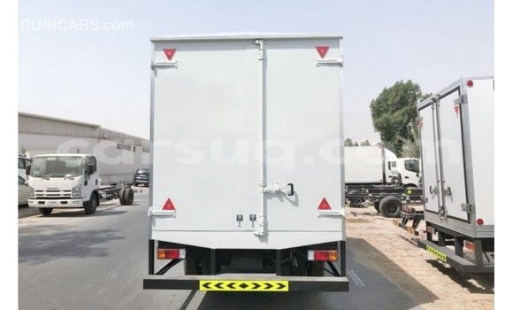 Buy Import Hino 300 Series White Truck in Import - Dubai in Barh el Gazel Buy Import Hino 300 Series White Truck in Import - Dubai in Barh el Gazel