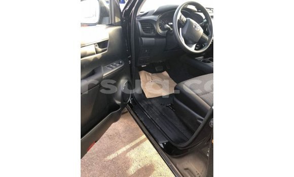 Buy Import Toyota Hilux Black Car in Import - Dubai in Barh el Gazel Buy Import Toyota Hilux Black Car in Import - Dubai in Barh el Gazel