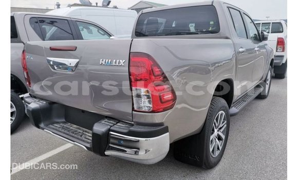 Buy Import Toyota Hilux Other Car in Import - Dubai in Barh el Gazel Buy Import Toyota Hilux Other Car in Import - Dubai in Barh el Gazel
