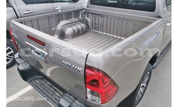 Buy Import Toyota Hilux Other Car in Import - Dubai in Barh el Gazel Buy Import Toyota Hilux Other Car in Import - Dubai in Barh el Gazel
